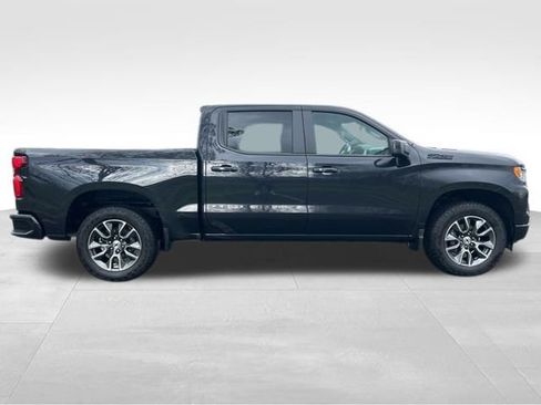 Used 2023 Chevrolet Silverado 1500 RST w/ Convenience Package II AWD/4WD image 7
