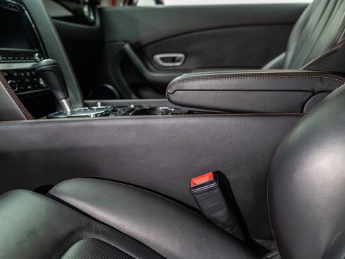 Used 2015 Bentley Continental GT image 38