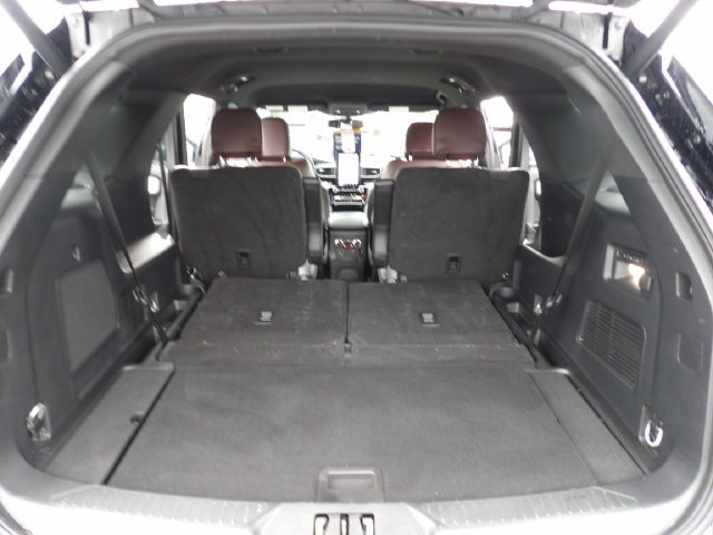 Certified 2023 Ford Explorer Platinum w/ Technology Package RWD image 27
