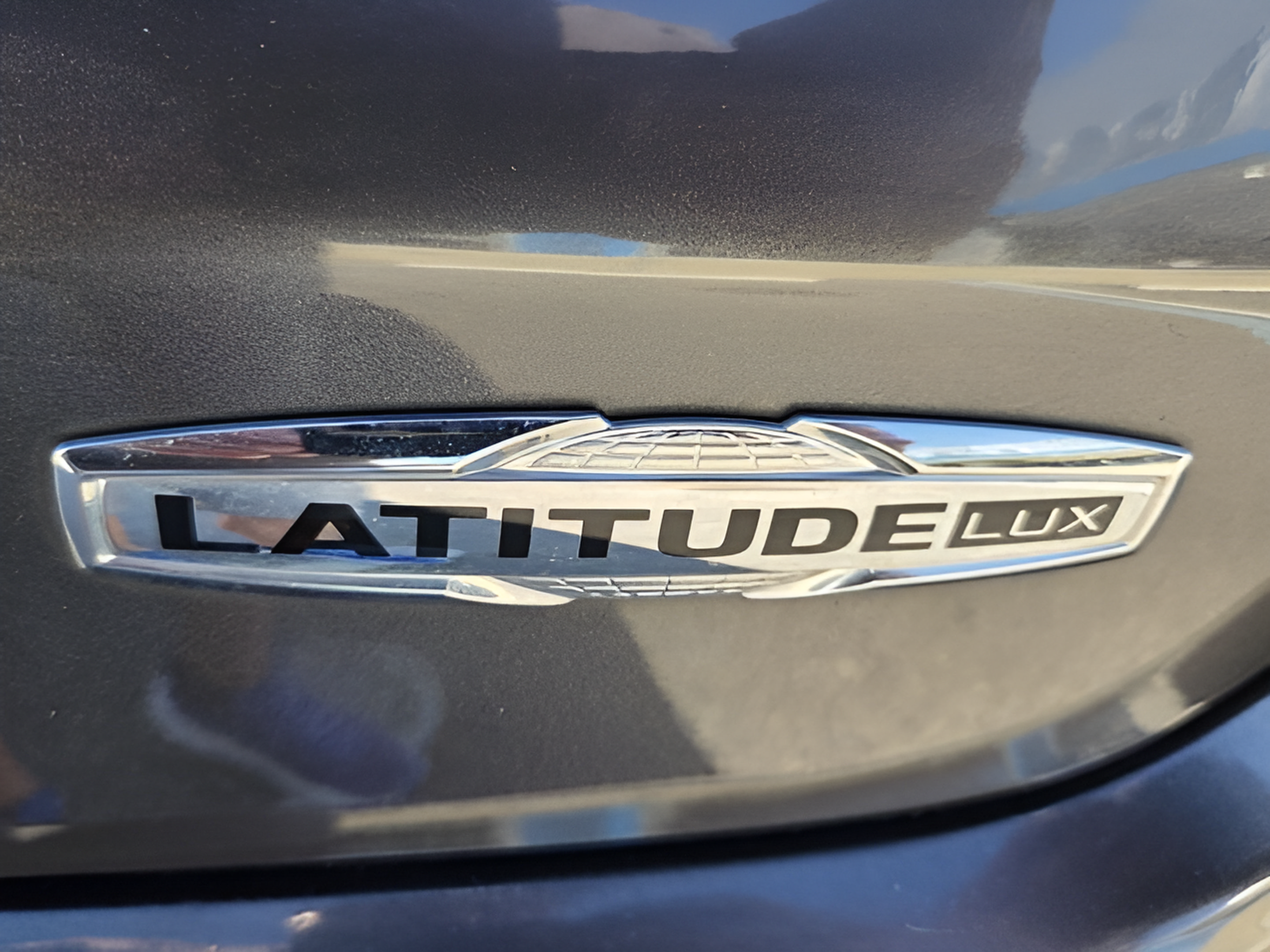 Used 2022 Jeep Compass Latitude AWD/4WD image 30