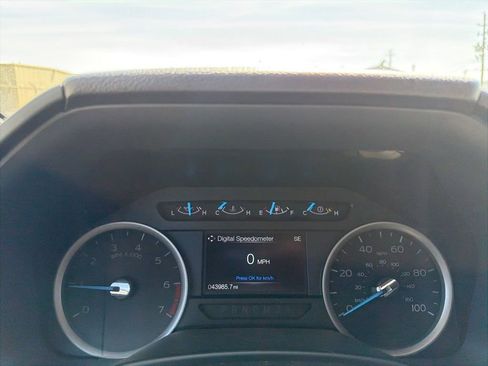 Used 2017 Ford F250 XLT w/ XLT Premium Package image 10