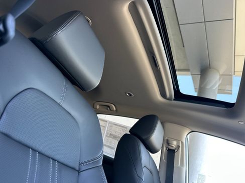 New 2027 Honda HR-V EX-L image 19
