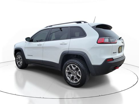 Used 2022 Jeep Cherokee Trailhawk AWD/4WD image 3