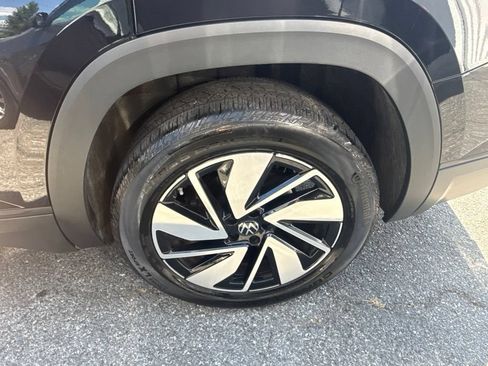 Used 2026 Volkswagen Atlas SE FWD image 6