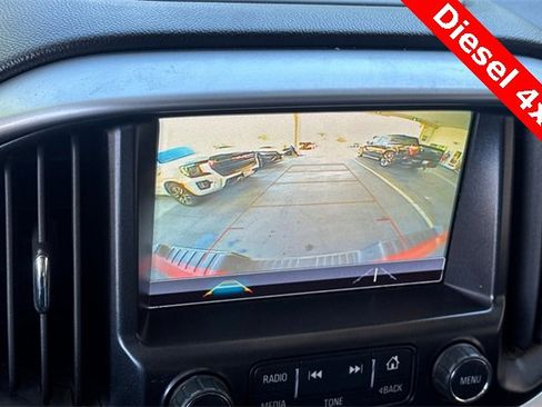 Used 2018 Chevrolet Colorado ZR2 image 18