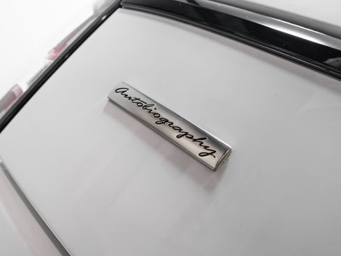 Used 2019 Land Rover Range Rover Long Wheelbase Autobiography image 54