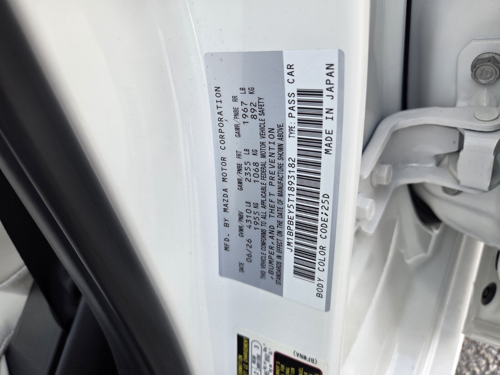 New 2026 MAZDA MAZDA3 2.5 Turbo Sedan w/Premium Plus AWD/4WD image 18