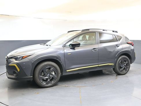 Used 2025 Subaru Crosstrek 2.5i Sport AWD/4WD image 2