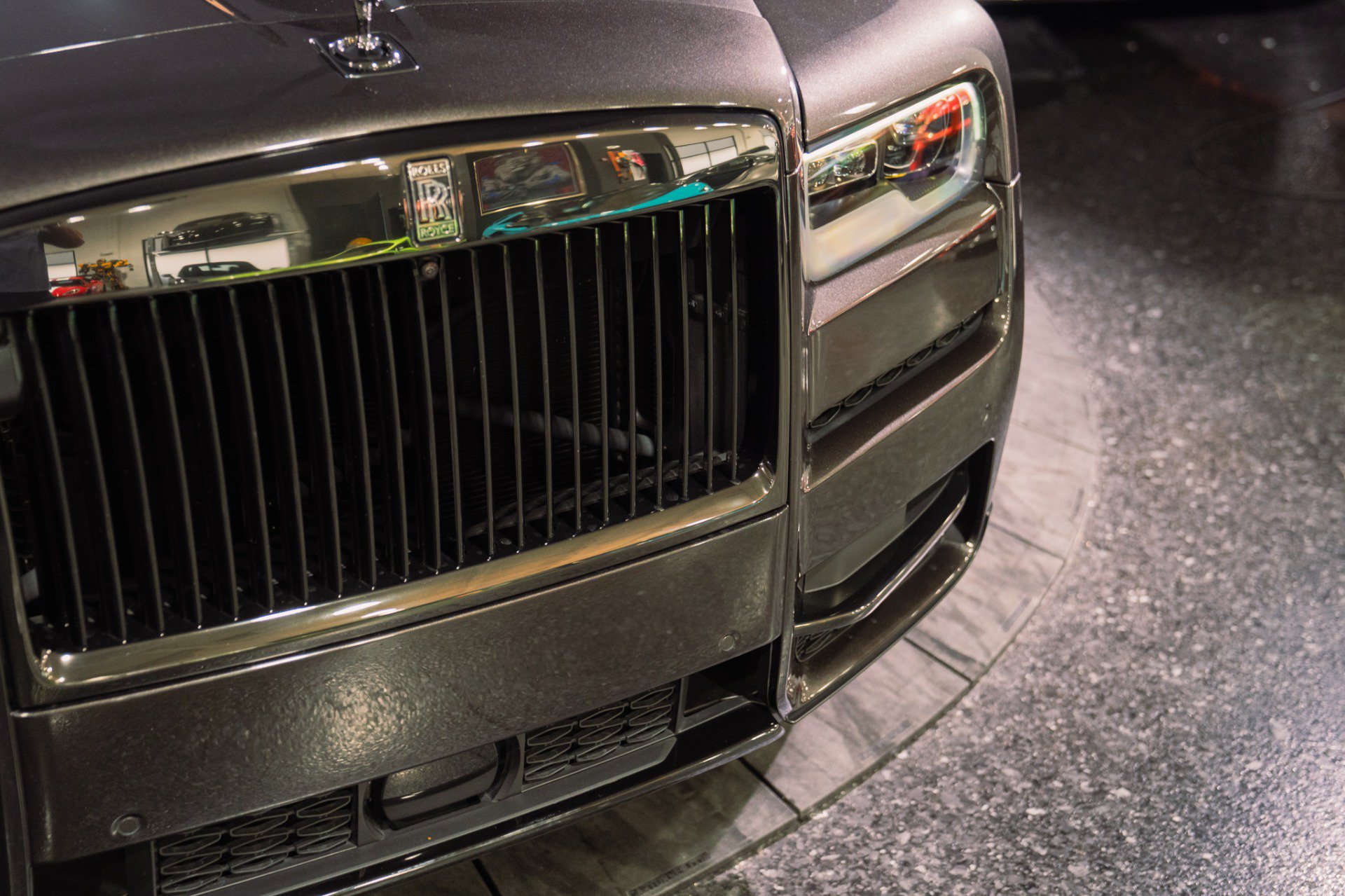 Used 2021 Rolls-Royce Cullinan Black Badge AWD/4WD image 13