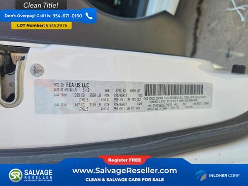 Used 2019 Dodge Grand Caravan SE FWD image 17