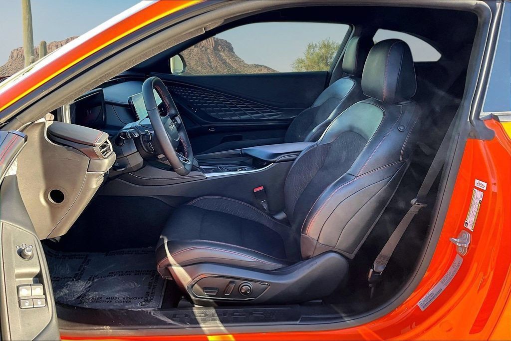 Used 2025 Dodge Charger Daytona R/T w/ Quick Order Package 25M R/T AWD/4WD image 25