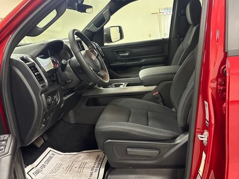 New 2026 RAM 1500 Express AWD/4WD image 10