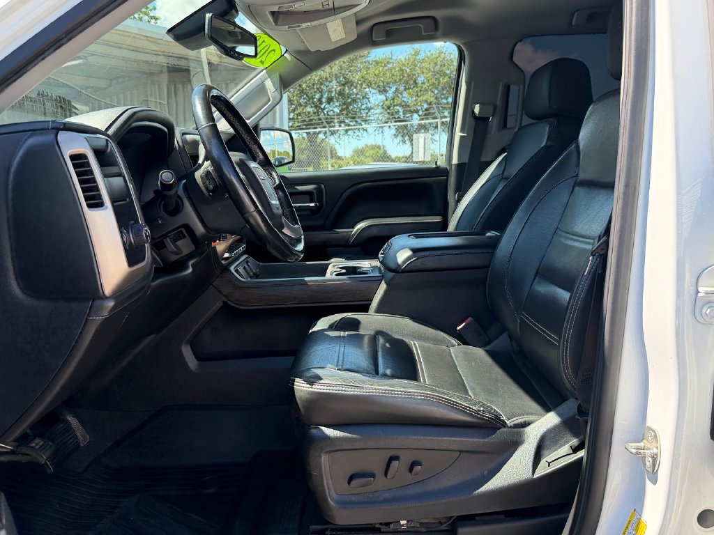 Used 2018 GMC Sierra 1500 Denali RWD image 9