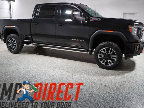Used 2023 GMC Sierra 2500 AT4 w/ AT4 Preferred Package AWD/4WD image 6