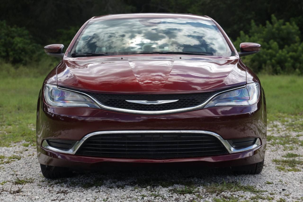 Used 2015 Chrysler 200 Limited w/ Convenience Group FWD image 17