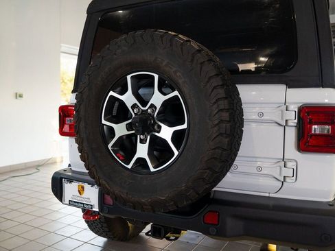 Used 2020 Jeep Wrangler Unlimited Rubicon image 11