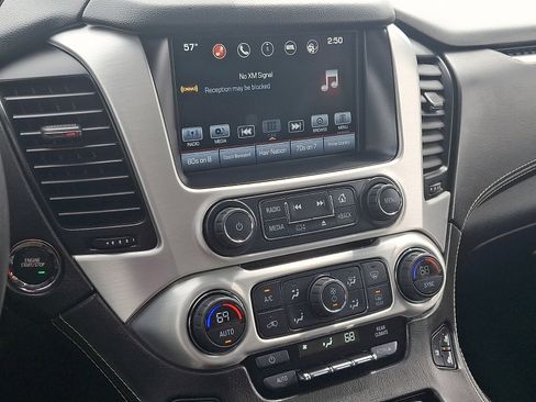 Used 2016 GMC Yukon SLT w/ Open Road Package AWD/4WD image 21