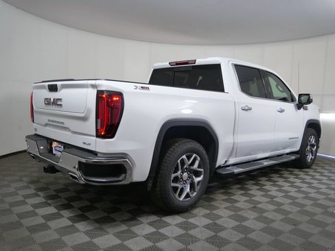 New 2026 GMC Sierra 1500 SLT w/ SLT Premium Plus Package AWD/4WD image 2