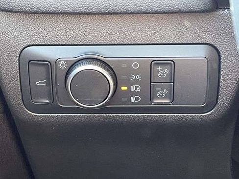 Certified 2022 Ford Escape SE w/ SE Sport Appearance Package FWD image 18