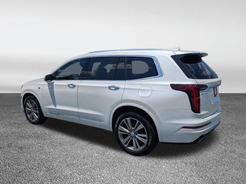 Used 2022 Cadillac XT6 Premium Luxury w/ Technology Package FWD image 28
