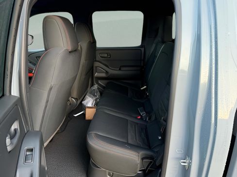 New 2026 Nissan Frontier Pro-X w/ Pro-X Convenience Package image 6