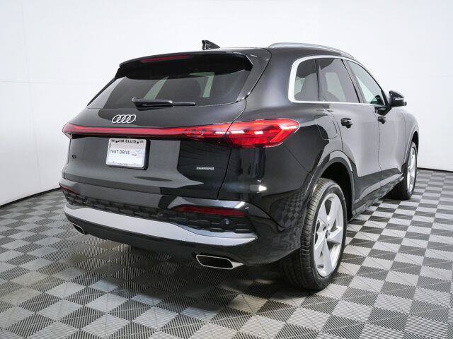 New 2026 Audi Q5 Premium Plus AWD/4WD image 3