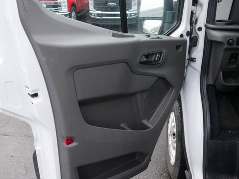 Used 2024 Ford Transit 350 XLT image 13