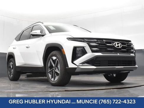 Used 2025 Hyundai Tucson SEL AWD/4WD image 26