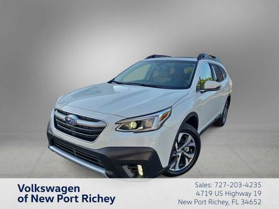 Used 2020 Subaru Outback Limited w/ Tech Package 2