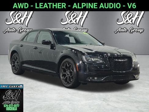 Used 2020 Chrysler 300 S AWD/4WD image 1