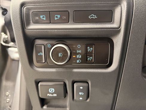 Used 2023 Ford F150 Lariat w/ Equipment Group 502A High image 31