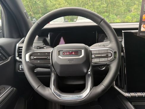 New 2026 GMC Acadia Elevation AWD/4WD image 16