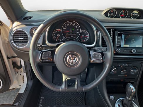 Used 2012 Volkswagen Beetle Turbo FWD image 13