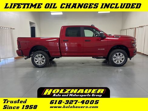 New 2026 RAM 2500 Big Horn AWD/4WD image 1