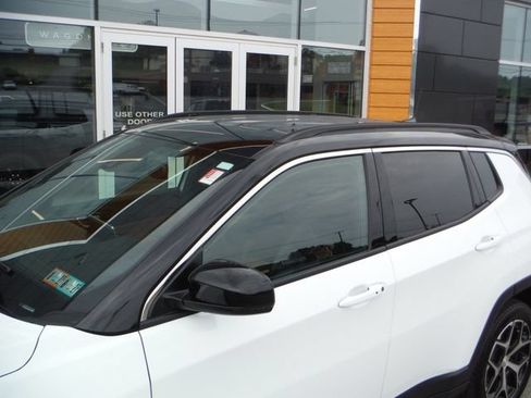 Used 2024 Jeep Compass Limited AWD/4WD image 5