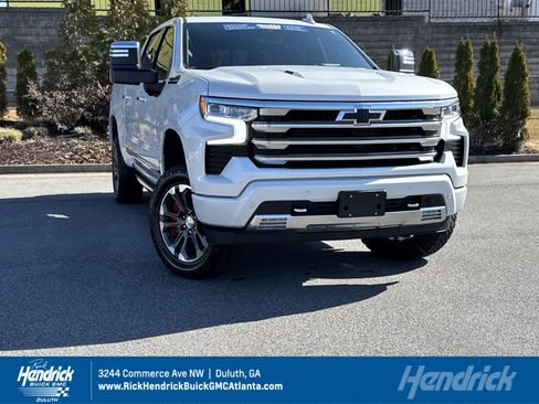 Used 2025 Chevrolet Silverado 1500 High Country image 1