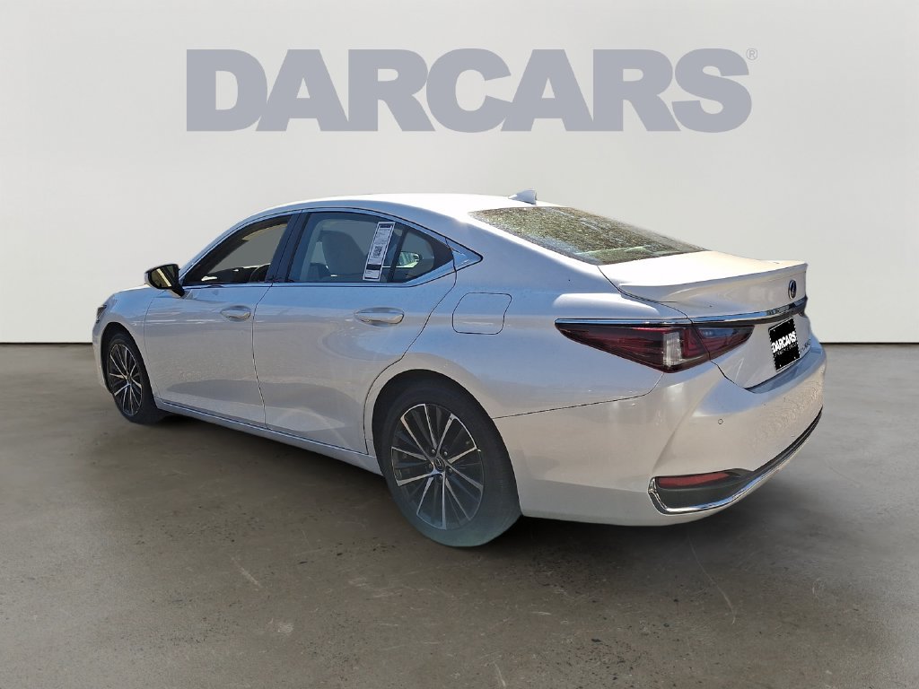 Used 2023 Lexus ES 250 w/ Premium Package AWD/4WD image 4