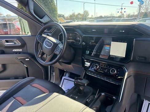 Used 2024 GMC Sierra 1500 AT4 w/ AT4 Premium Package image 14