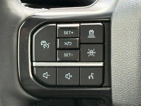 Used 2025 Ford F150 Platinum w/ Equipment Group 702A High AWD/4WD image 29