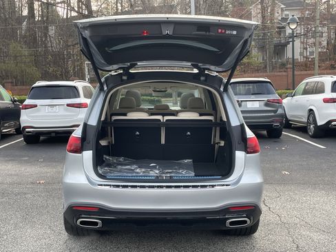 New 2026 Mercedes-Benz GLS 450 4MATIC image 8