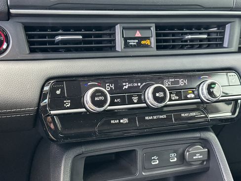 New 2026 Honda Pilot EX-L image 23