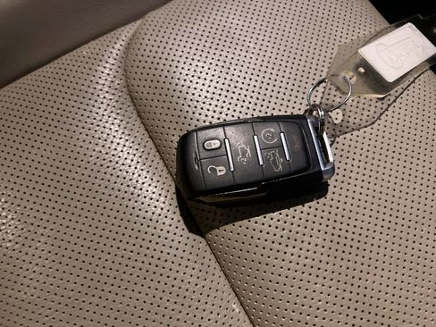 Used 2021 RAM 1500 Limited image 37