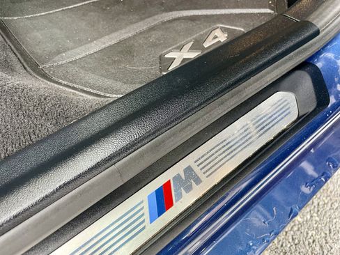 Used 2022 BMW X4 M40i w/ Premium Package image 39