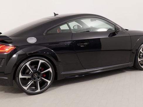Used 2021 Audi TT RS image 9