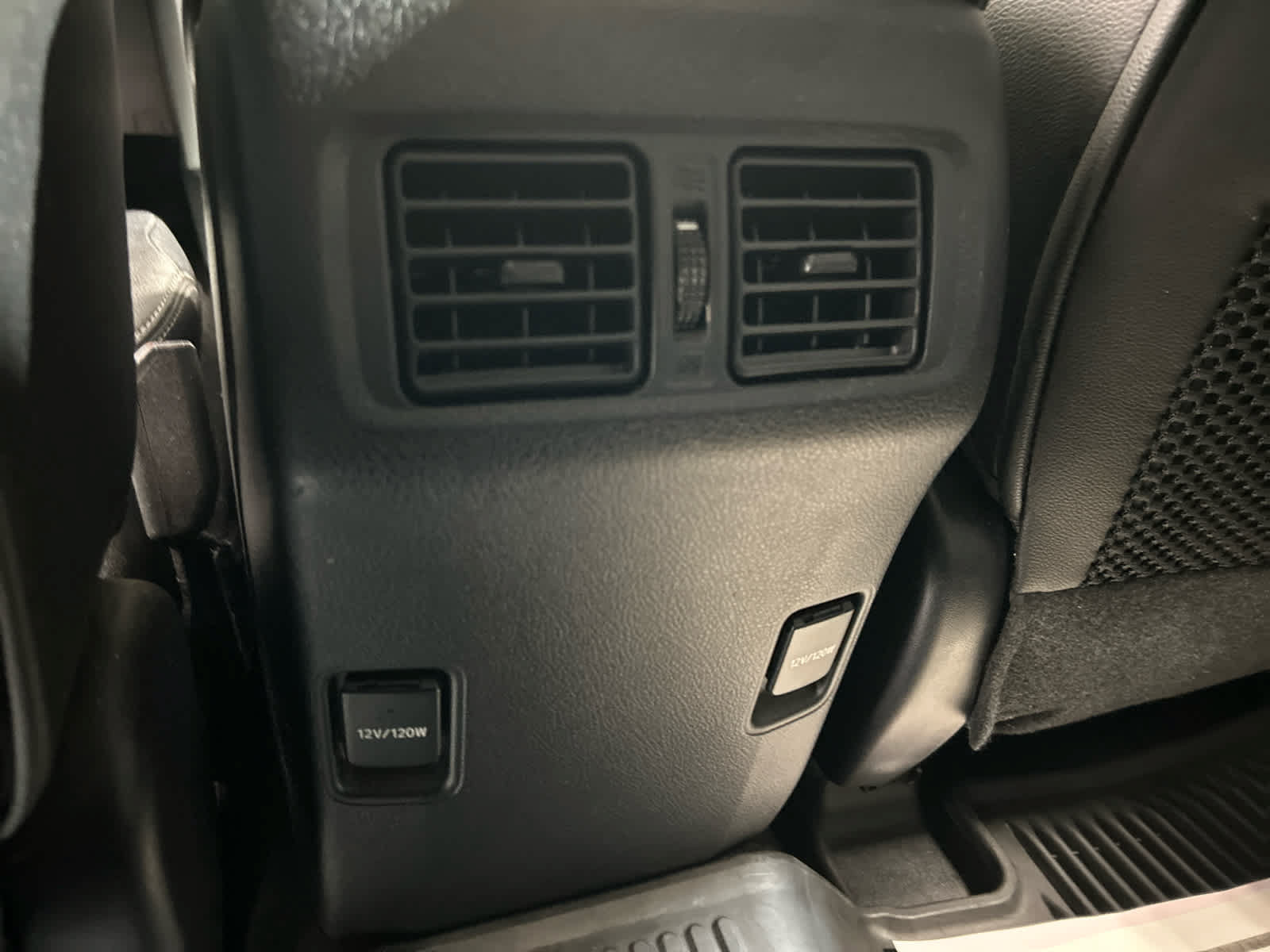 Used 2018 Toyota 4Runner SR5 Premium AWD/4WD image 13