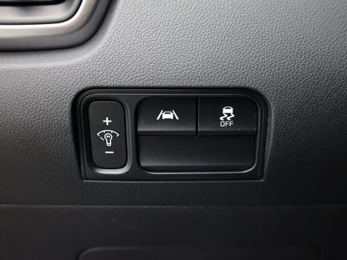 Used 2022 Kia Sorento S FWD image 18