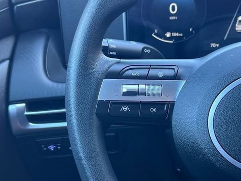 Certified 2025 Hyundai Santa Cruz SEL FWD image 28
