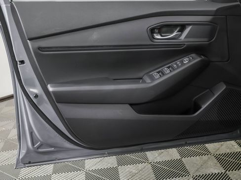 Used 2025 Honda Accord SE image 31