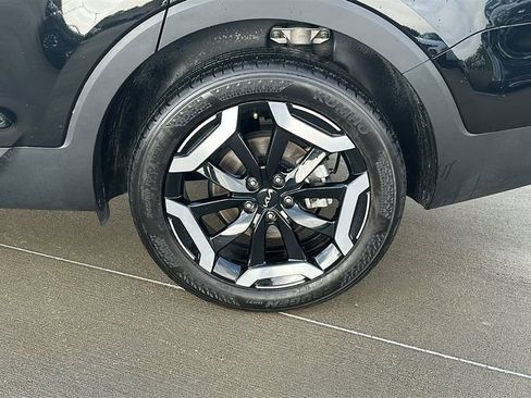 Used 2025 Kia Telluride S image 18