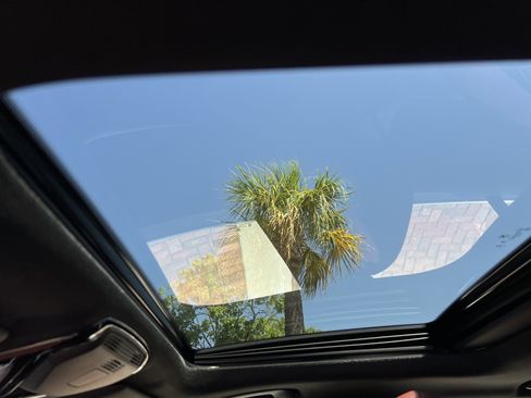 Used 2025 BMW 330i Sedan image 28